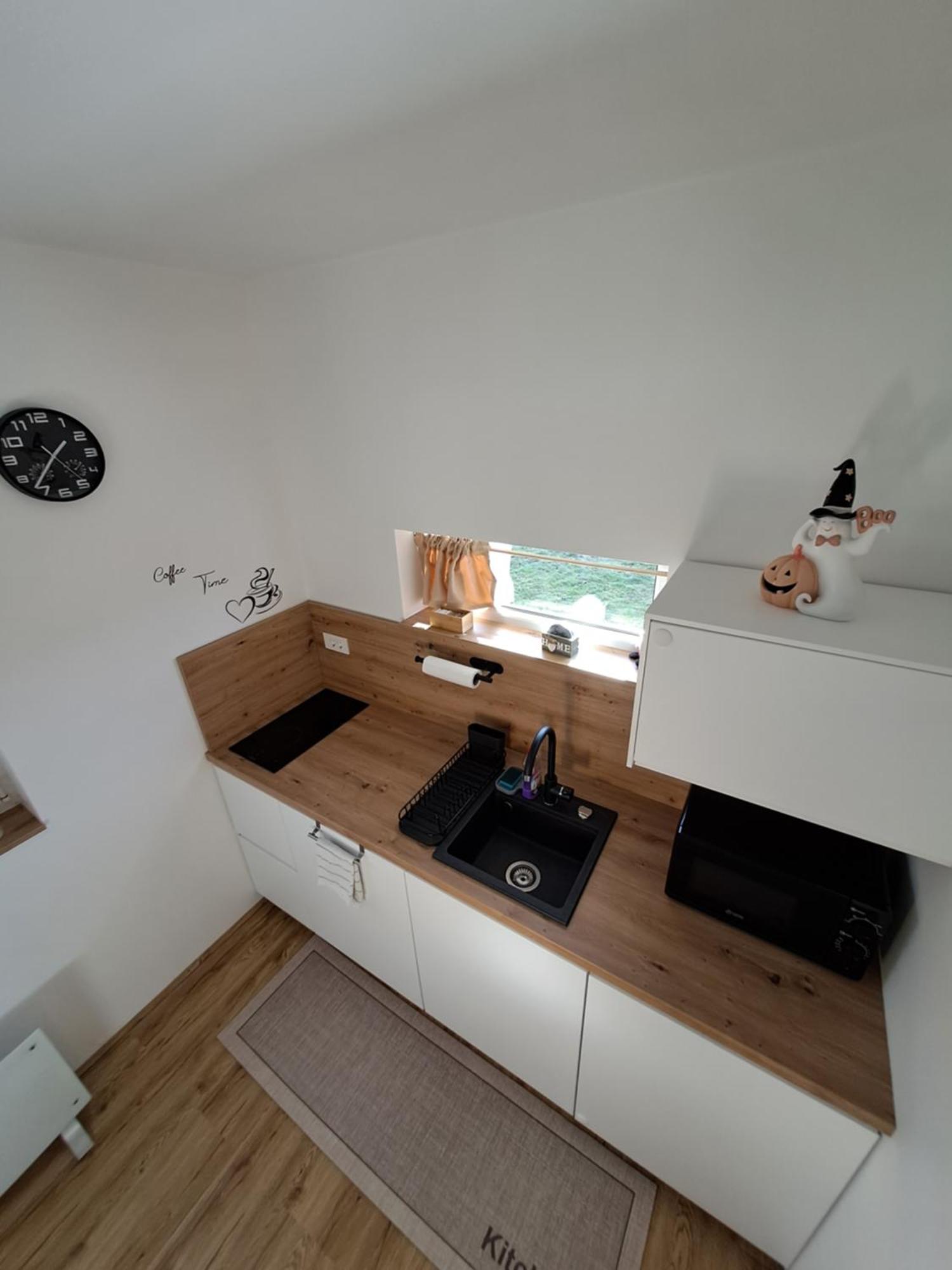 Bella Apartment Zirovnica Buitenkant foto